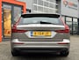 Volvo V60 2.0 B3 Momentum / NL Auto / Wegklapbare Trekhaak / Android Auto/ Apple Carplay /
