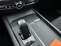 Volvo V60 2.0 B3 Momentum / NL Auto / Wegklapbare Trekhaak / Android Auto/ Apple Carplay /