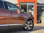 Peugeot 5008 1.2 PureTech Allure / NL Auto / 7 Pers / Android Auto / Navi / Cruise Control / Stoelverwarming / Lederen Bekleding /