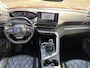 Peugeot 5008 1.2 PureTech Allure / NL Auto / 7 Pers / Android Auto / Navi / Cruise Control / Stoelverwarming / Lederen Bekleding /