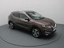 Nissan Qashqai 141pk DIG-T Design Edition 360° Camera | Cruise | Navi | Parkeersens. v+a | Trekhaak | Panoramadak