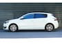 Peugeot 308 1.2 PURETECH 130PK ALLURE AUTOMAAT NAVI / LED / PDC / CAMERA / CLIMA / CRUISECONTROL / PANO.DAK / TREKHAAK / BLUETOOTH / STANDKACHEL