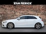 Mercedes-Benz A-klasse 250 Premium AMG 224PK! | Night pakket | Widescreen | Nette staat