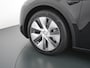 Tesla Model Y Long Range AWD 75 kWh AUTOPILOT | TREKHAAK AFNEEMBAAR | TESLA GARANTIE T/M 4-2027