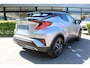 Toyota C-HR 2.0 Hybrid Style Bi-Tone | Rijklaar | Blind Spot | LED | Stoel-/stuurverw. | Apple/Android | Keyless | Parksens. v+a