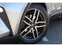 Toyota C-HR 2.0 Hybrid Style Bi-Tone | Rijklaar | Blind Spot | LED | Stoel-/stuurverw. | Apple/Android | Keyless | Parksens. v+a