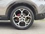 Alfa Romeo Tonale Veloce 1.5T Hybrid 160pk AUTOMAAT H&K | LEDER | 360° CAMERA | ELEKTR. A.KLEP | STOELKOELING | NAVI | ADAPTIVE CRUISE | ALL-SEASONBANDEN