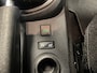 Renault Captur 0.9 TCe Limited Prijs is rijklaar Incl. 6 Maanden Bovag garantie, Onderhoudsbeurt & Nieuwe APK. Navigatie, Airco.