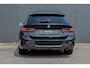 BMW 3-Serie Touring 330i High Executive M-SPORT TREKHAAK CRUISE CARPLAY