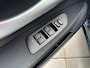 Toyota Auris 1.8 Full Hybrid Business | Trekhaak | Cruise | Navi | Clima |