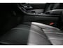 Land Rover Range Rover Velar 2.0 P300 Turbo AWD R-Dynamic HSE / Panoramadak / Meridian Sound System / Elektr. verstelbare voorstoelen + memory / Head-up Display / Stoelverwarming / 360 Park Distance Control / Dodehoek sensor / Achteruitrijcamera / Stuurwiel verwarming / Matrix LED / 21'' LMV / Voorruit verwarmbaar / Design pakket Black / DAB / Adaptive Dynamics / Luxe lederen bekleding
