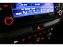 Volkswagen Sharan 1.4 TSI Comfortline 7p. / Derde zitrij / Apple Carplay - Andriod Auto / Stoelverwarming / Cruise Control / Climatronic / 16'' LMV / Elektr. achterklep / Parkeersensoren v + a / Schuifdeur links & rechts / Licht & zicht pakket / Privacy glas / Auto Hold