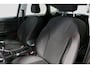 Ford Focus 1.5 Red Edition / Orig. Nederlands / Speciale uitvoering / Black Style / Navigatie / Cruise Control / 18'' LMV / Sportstoelen / Parkeerassistent / Parkeersensoren v+ a / Buitenspiegels elektr. inklap- & verwarmbaar / Airco / Dakspoiler / Privacy glas / Best. stoel in hoogte verstelbaar / Racing Red