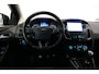 Ford Focus 1.5 Red Edition / Orig. Nederlands / Speciale uitvoering / Black Style / Navigatie / Cruise Control / 18'' LMV / Sportstoelen / Parkeerassistent / Parkeersensoren v+ a / Buitenspiegels elektr. inklap- & verwarmbaar / Airco / Dakspoiler / Privacy glas / Best. stoel in hoogte verstelbaar / Racing Red