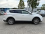 Toyota RAV4 2.5 HYBRID AWD EXECUTVE AFN-TREKHAAK 1650KG TREKGEW BLIND-SPOT PARK-SENSOREN STOELVERW 360° CAMERA LEDER MEMORY JBL-AUDIO NAVI AD-CRUISE NL-AUTO 1E-EIG