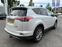 Toyota RAV4 2.5 HYBRID AWD EXECUTVE AFN-TREKHAAK 1650KG TREKGEW BLIND-SPOT PARK-SENSOREN STOELVERW 360° CAMERA LEDER MEMORY JBL-AUDIO NAVI AD-CRUISE NL-AUTO 1E-EIG