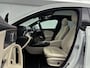 Mercedes-Benz CLA Shooting Brake 200 Business Luxury(NL-auto, 1e Eig, Dealer OnderH, Panorama, SfeerV, Trekhaak, Etc)
