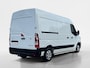 Renault Master 2.3 - 135PK T35 dCi L2H2 Work Edition | BPM VRIJ | Navi | Trekhaak | Camera | Airco | Cruise Control | Volledig Betimmerd | Licht & Regen Sensor | Apple CarPlay/Android Auto |