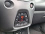 Toyota Aygo 1.0 VVT-i x-joy cabrio APPLE & ANDROID PARKEERCAMERA ROOD OPEN DAK NETTE AUTO AIRCO
