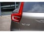 Volvo XC40 1.5 T5 Recharge Inscription | Stoel & Stuurverwarming | Elek. Stoelen & Geheugen | Harman/Kardon | Adaptieve Cruise + Pilot Assist | Semi Elek. Trekhaak | Parkeer Camera + Sensoren