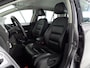 Volkswagen Golf 1.2 TSI Highline "Origineel NL!" Leer Trekhaak Navigatie Bluetooth Stoelverwarming, van 1e eigenaar in nieuwstaat!