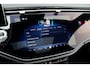 Mercedes-Benz E-klasse 300 e AMG Line Aut9 | MBUX Hyperscreen | Distronic+ | Burmester | Panoramadak | Memory | 3D-Display | Trekhaak | Digital Light | HUD | Surround Camera |