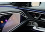 Mercedes-Benz E-klasse 300 e AMG Line Aut9 | MBUX Hyperscreen | Distronic+ | Burmester | Panoramadak | Memory | 3D-Display | Trekhaak | Digital Light | HUD | Surround Camera |