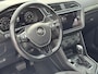 Volkswagen Tiguan 1.4 TSI 4Motion Highline R-Line / NL Auto / 2000kg Trekgewicht / Trekhaak Wegklapbaar / Schuifkanteldak / Android Auto/Applecarplay / Digital Cockpit / Navi /
