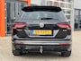 Volkswagen Tiguan 1.4 TSI 4Motion Highline R-Line / NL Auto / 2000kg Trekgewicht / Trekhaak Wegklapbaar / Schuifkanteldak / Android Auto/Applecarplay / Digital Cockpit / Navi /