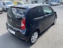 SEAT Mii 75pk Style Sport (Lichtmetalen Velgen incl 4S - Airco - Elektrische ramen - Centrale vergrendeling)
