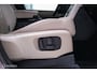 Land Rover Discovery 5 2.0 Td4 HSE Luxury 7p. | Dealer OH | Meridian | Trekhaak | DAB | Cold Climate pack | Nieuwe motor |
