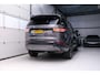 Land Rover Discovery 5 2.0 Td4 HSE Luxury 7p. | Dealer OH | Meridian | Trekhaak | DAB | Cold Climate pack | Nieuwe motor |