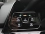 Volkswagen Golf 1.4 eHybrid Style 204PK DSG full led, adaptive cruise met travel assist, elek. verstelbare voorstoel, elektrisch glazen panorama-dak, voorstoel met massagefunctie, stuur-stoelverwarming, achteruitrijcamera, 17" lichtmetaal