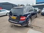 Mercedes-Benz ML-klasse distributie ketting is opgerekt en afgebroken geleider 350