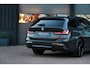 BMW 3-Serie Touring 330e M-Sport M-Pakket /LASER-LED/HARMAN-KARDON/MEMORY/PANODAK/CAMERA/KEYLESS/HUD!