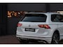 Volkswagen Tiguan 2.0 TSI 4Motion 3x R-Line 220PK /LED/PANODAK/360 CAMERA/DYNAUDIO/KEYLESS/HUD/STOELVERW./TREKHAAK!