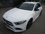 Mercedes-Benz A-klasse 200 Business Solution AMG / AUT / NAV / PDC 2x / Camera / Sfeerverlichting