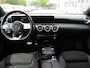Mercedes-Benz A-klasse 200 Business Solution AMG / AUT / NAV / PDC 2x / Camera / Sfeerverlichting
