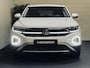 Volkswagen T-Roc 1.5 TSI DSG Style | Massage | IQ | Beats | Trekhaak