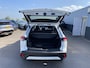 Toyota Corolla Cross Hybrid 200 Dynamic edition Navigatie, Achteruitrijcamera, Elek. achterklep, LED, LMV, Privacy glass, Smart Key, BTW Auto