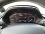 Ford Fiesta 1.0 EcoBoost Titanium Automatische airco, stuurverwarming, stoelverwarming, navigatie, parkeersensoren voor en achter, licht metalen velgen,enz,enz.