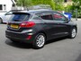 Ford Fiesta 1.0 EcoBoost Titanium Automatische airco, stuurverwarming, stoelverwarming, navigatie, parkeersensoren voor en achter, licht metalen velgen,enz,enz.
