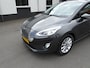 Ford Fiesta 1.0 EcoBoost Titanium Automatische airco, stuurverwarming, stoelverwarming, navigatie, parkeersensoren voor en achter, licht metalen velgen,enz,enz.