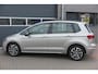 Volkswagen Golf Sportsvan 1.0 TSI 81kw 110pk H6 Comfortline Cruise-control,PDC, LMV,Achteruitrijcamera ,Stoelverwarming, Navigatie . etc. .