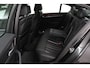 BMW 5-Serie 530e Business Edition Plus (PANO, CAMERA, COMFORTSTOELEN, STOELVERWARMING, SFEERVERLICHTING, DEALER ONDERHOUDEN)