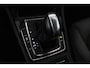 Volkswagen Golf 1.5 TSI Highline Business R (PARKEERSENSOREN, STOELVERWARMING, NAVIGATIE, AUTOMAAT, DIGITAAL DASHBOARD, CRUISE)