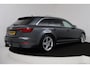 Audi A4 Avant 2.0 TFSI MHEV Sport S line black edition (PANORAMADAK, TREKHAAK, CRUISE, NAVIGATIE, STOELVERWARMING, CAMERA)