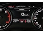 Audi A4 Avant 2.0 TFSI MHEV Sport S line black edition (PANORAMADAK, TREKHAAK, CRUISE, NAVIGATIE, STOELVERWARMING, CAMERA)