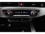 Audi A4 Avant 2.0 TFSI MHEV Sport S line black edition (PANORAMADAK, TREKHAAK, CRUISE, NAVIGATIE, STOELVERWARMING, CAMERA)
