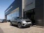 Land Rover Range Rover Velar P250 Turbo AWD R-Dynamic Carbon Edition | Afneembare trekhaak | Panoramisch schuif-/kanteldak | 24 maanden Land Rover Approved garantie